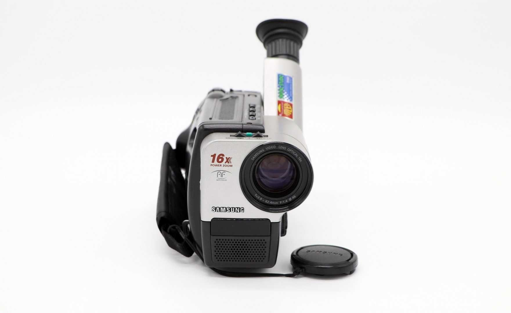 Продам видеокамеру Samsung VP-A30