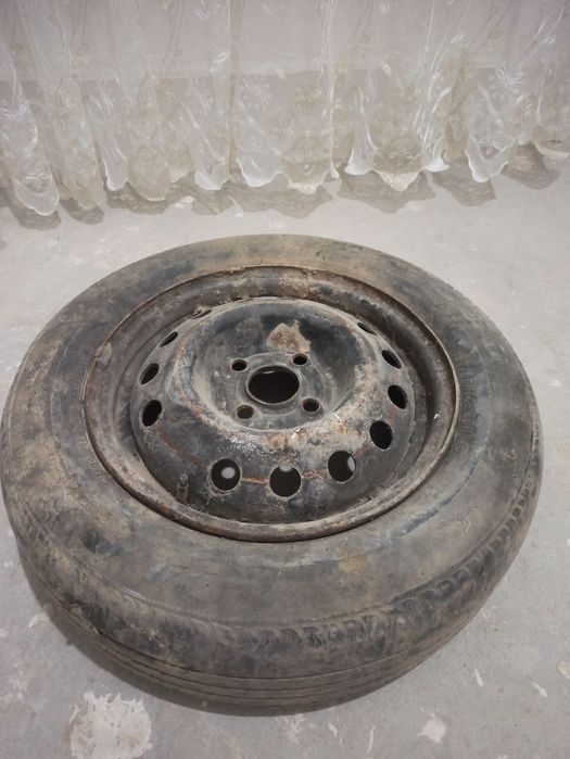 Moshina  baloni (diska) sotiladi