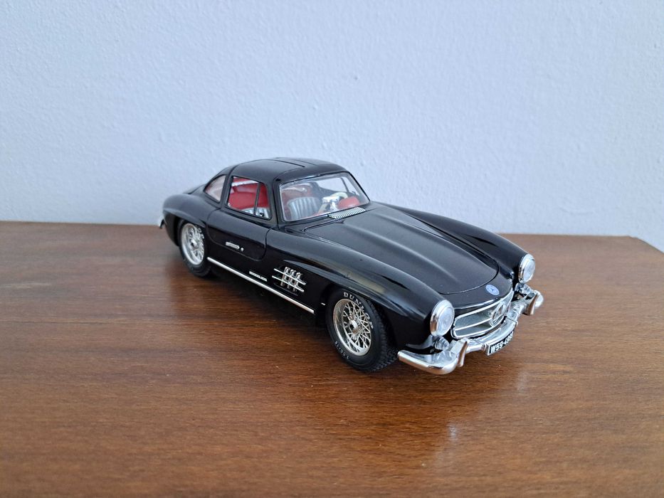 Machete la scara 1:18 Ferrari, Mercedes, Lancia, Citroen, Jaguar