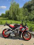 Aprilia Tuono 660