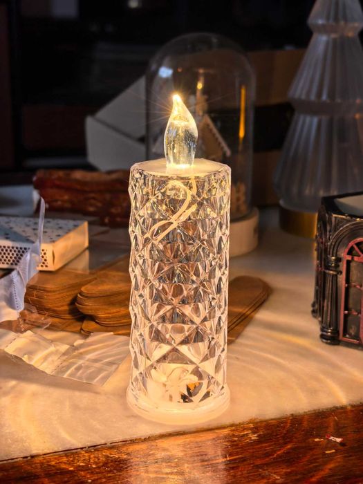 Лампа свещ, без пламък, на батерии