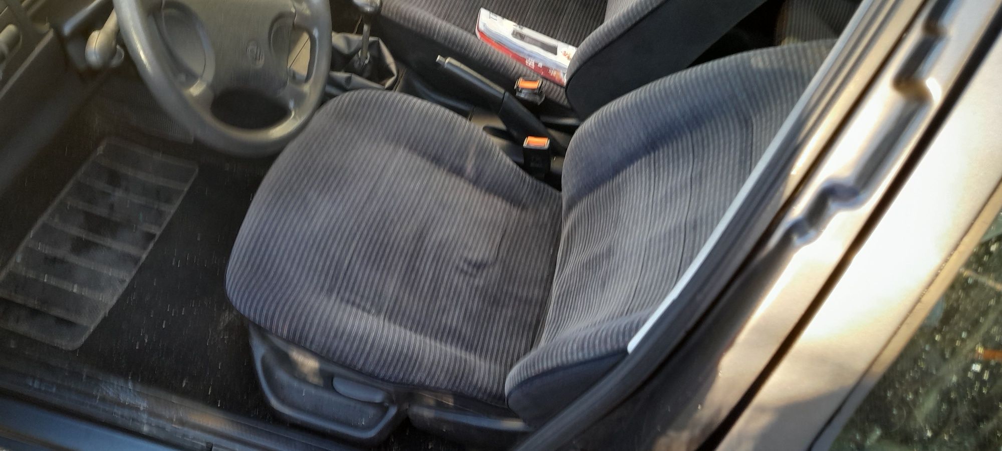 Продавам VW Golf 3