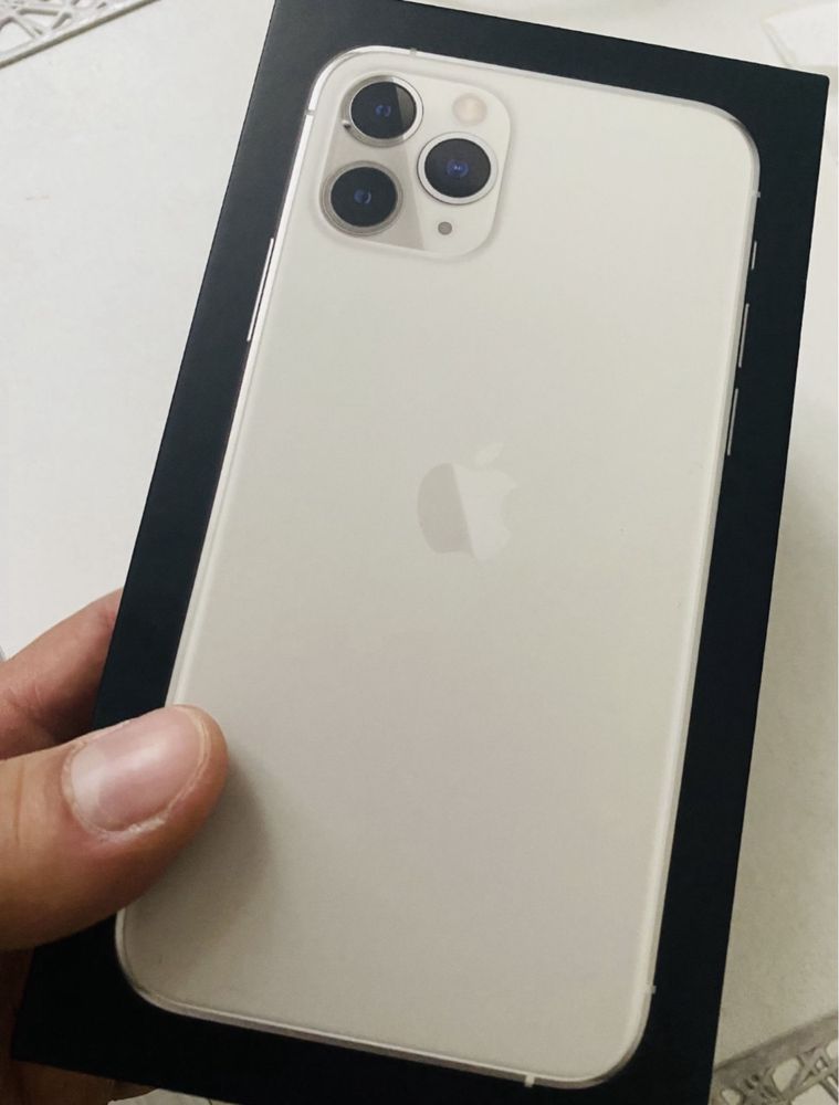 iPhone 11 Pro MAX  impecabil  94% Bateria