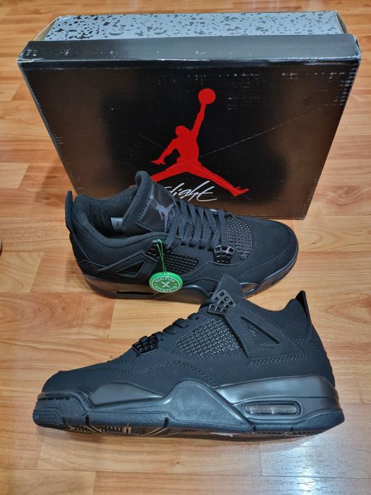 Încălțăminte jordan Retro patru