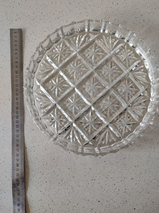 Ваза для печеного и фруктов.