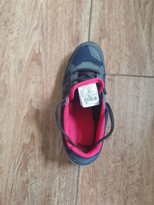 Încălțăminte Quechua, nr 38