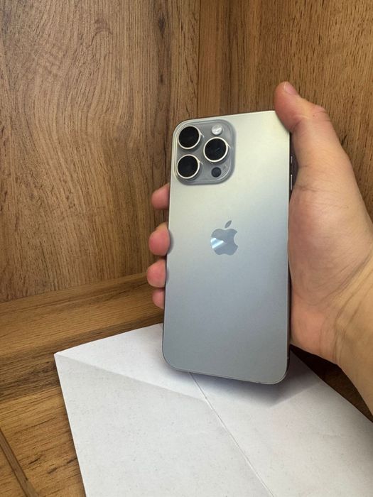 iPhone 15 Pro 256 GB