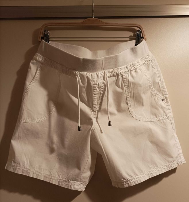 Pantaloni scurti Esmara, albi, mar.40