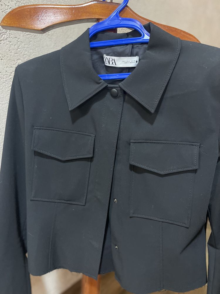 Пиджаки Zara в хорошем состоянии. Размер Л .