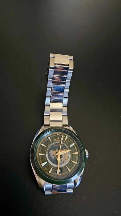 Продавам мъжки часовник Omega Seamaster Aqua Terra World Time