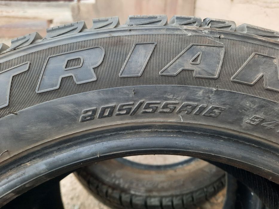 Продам зимние  шины