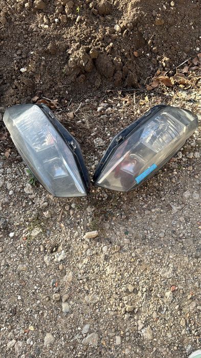 Faruri VW Caddy 2016