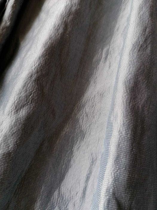 Trench Ann Taylor, marime XS, gri metallic, super elegant, pret 90 lei