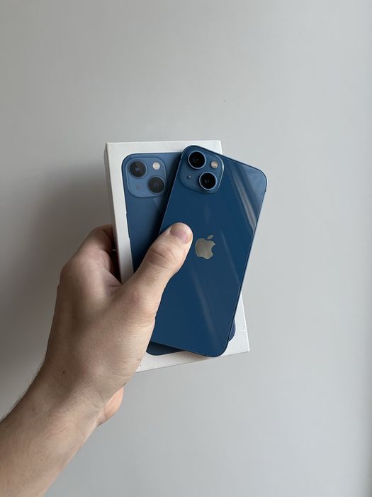 айфон 13 256гб 89акб в отличном состоянии