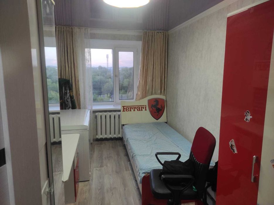 3 комн по Республики на 2 мкрн дом блочный / Помощь в ипотеке , торг