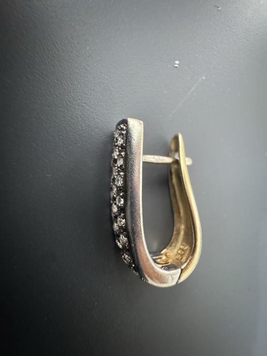 Vand cercei aur doar personal