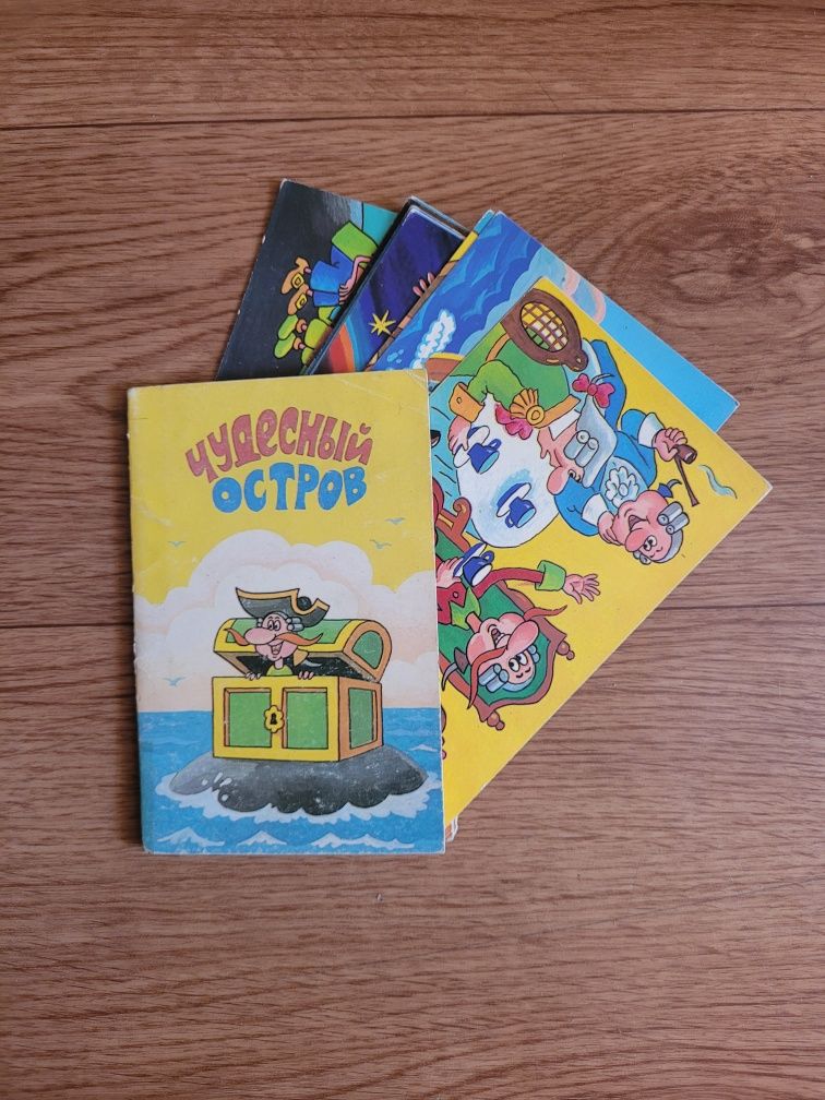 Наборы открыток времен СССР (9 разных наборов)