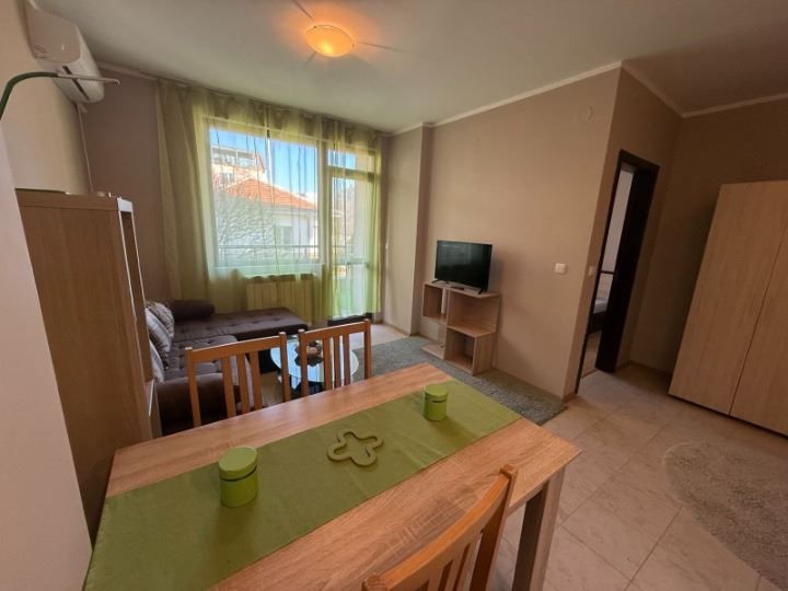 Дава се под наем Двустаен апартамент в София, Белите брези - 65 кв.м за 663 € - Снимка #1