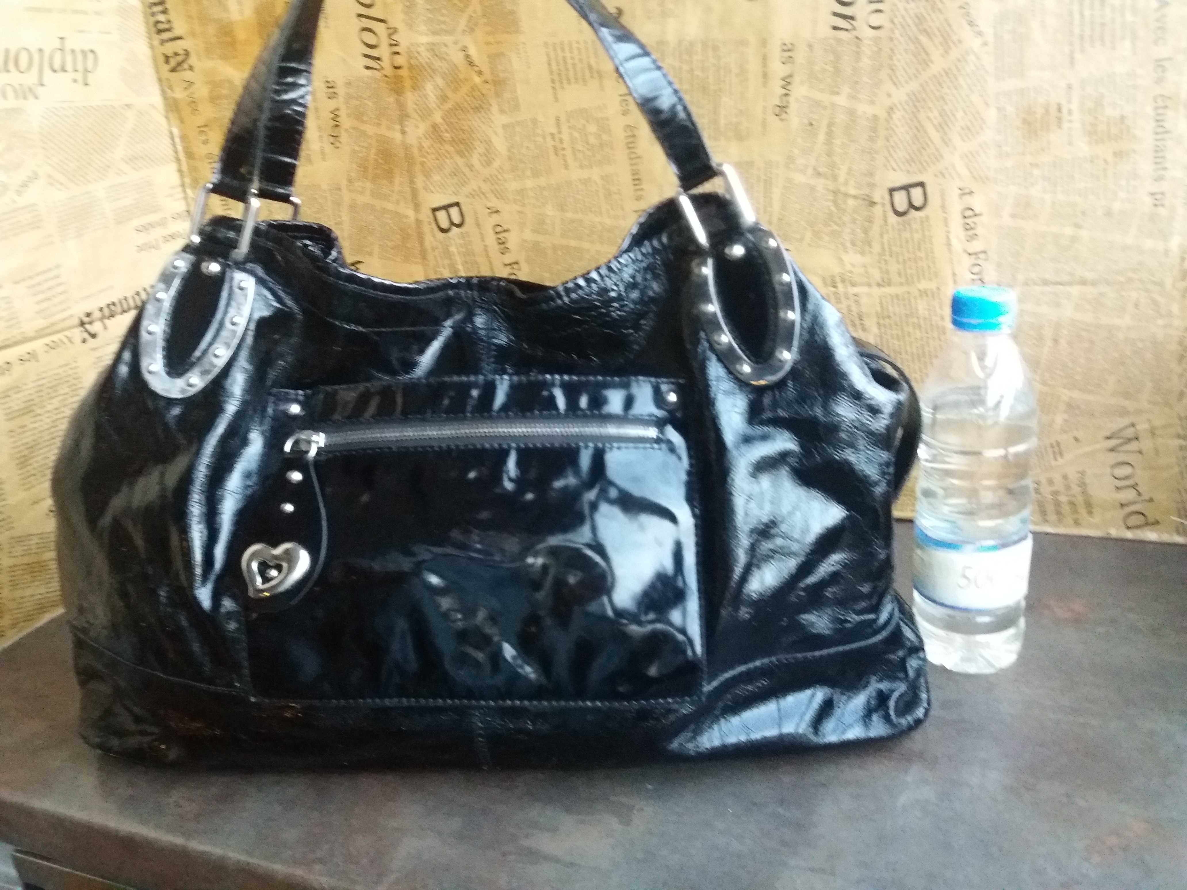 Голяма черна лачена чанта-естествена кожа
