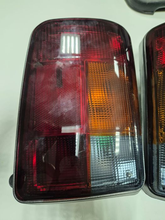 Продам задние фонари на Ваз 2121