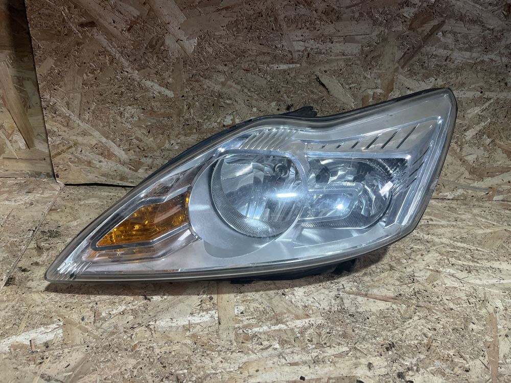 Far/Faruri Ford Focus 2 MK2 Facelift 2011