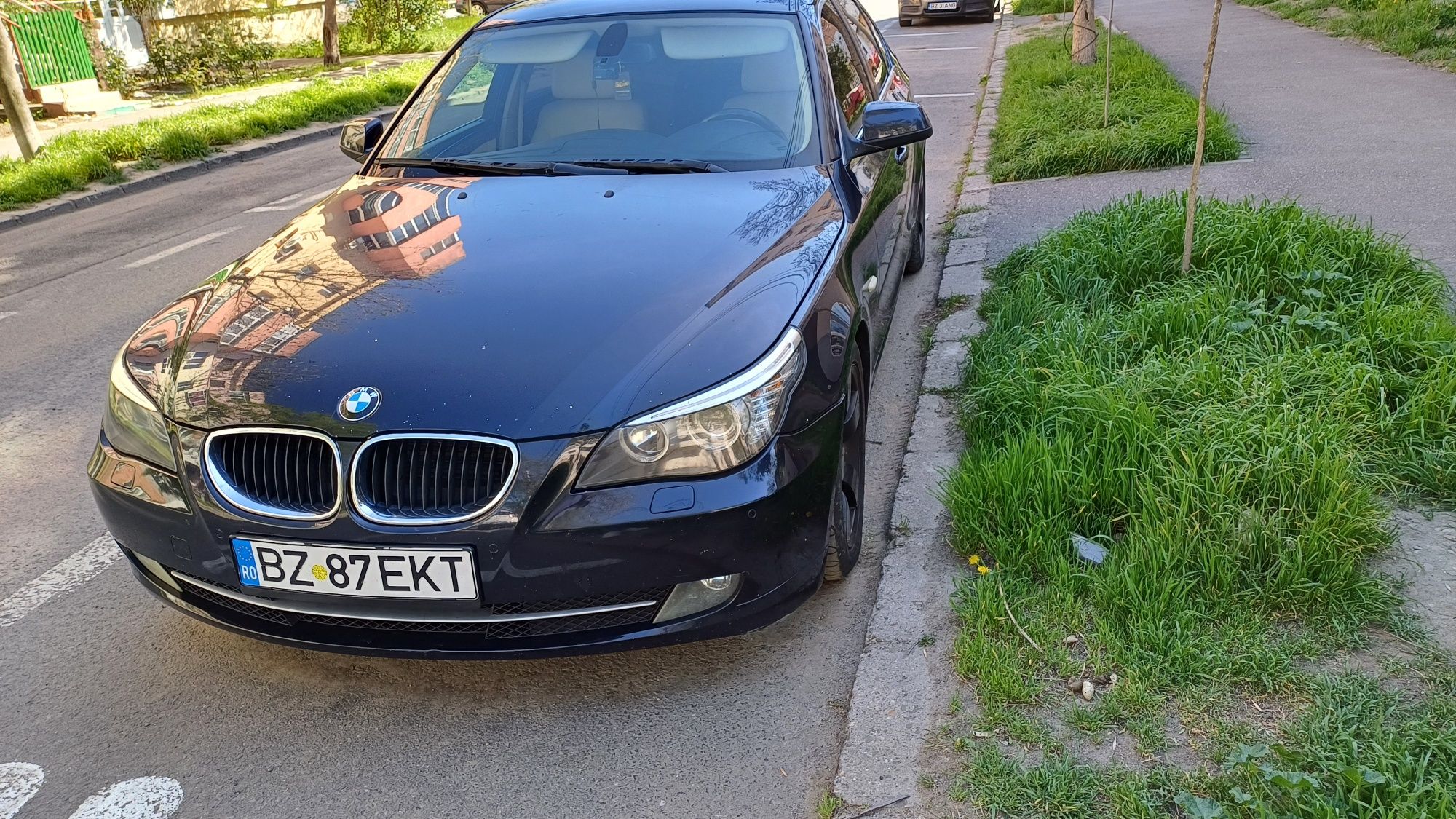 Vând BMW e60 520d