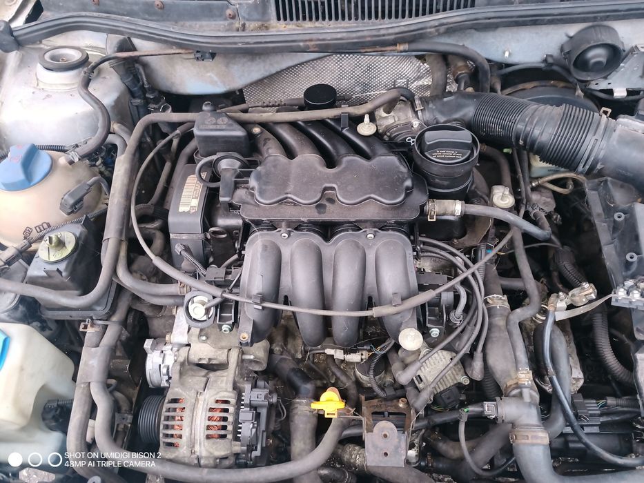 Двигател за голф 4 1.6