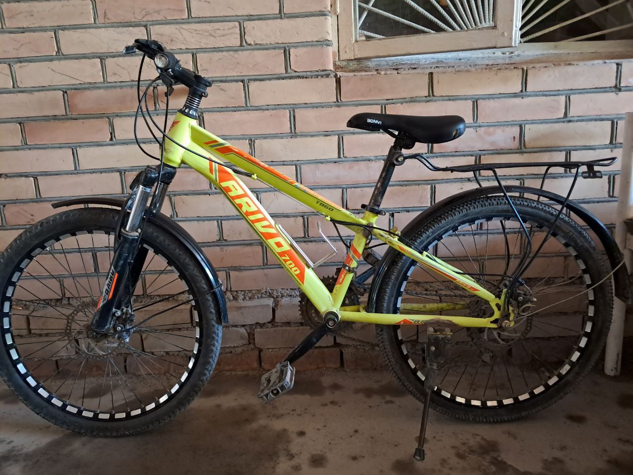 Velosiped sotiladi