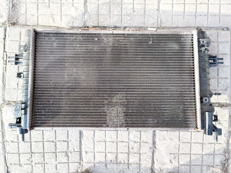 Воден Радиатор Opel Astra H