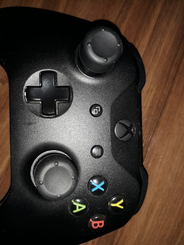 Maneta controller gamepad Xbox One S Series X cu acumulatori și incarc