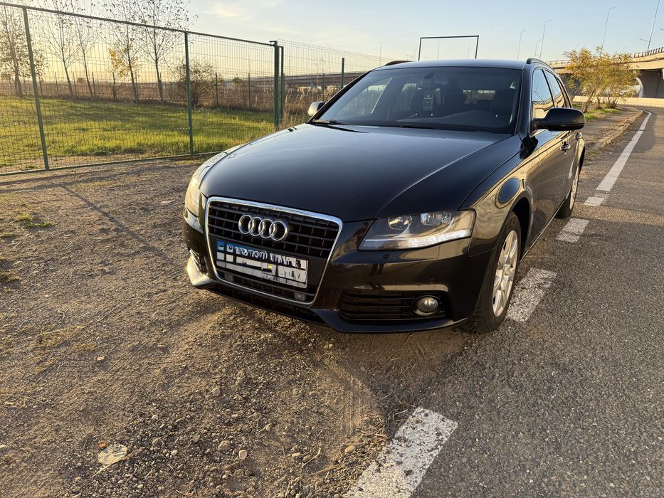 Vand Audi A4 B8 2011