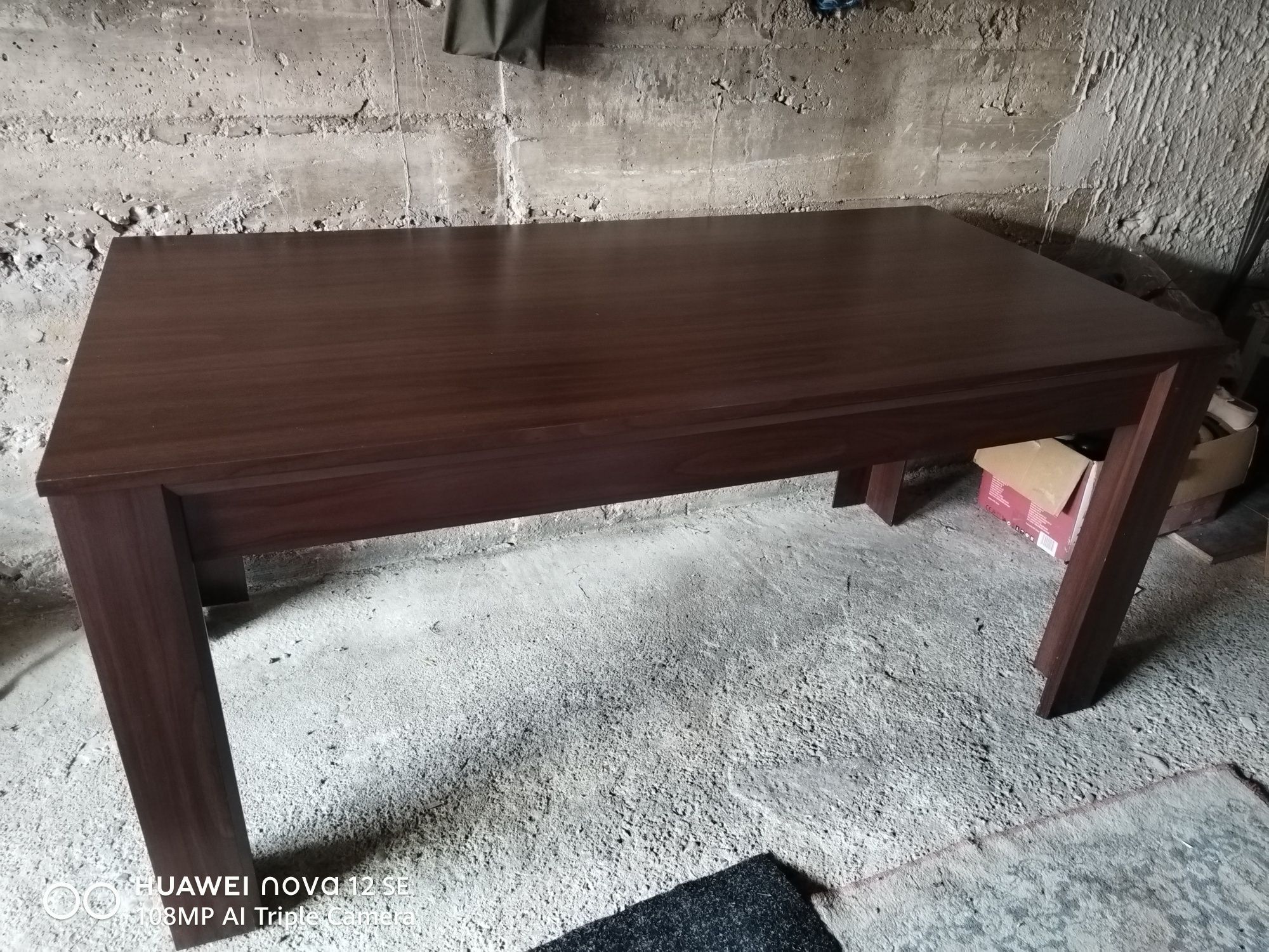 Vand masa mare 8-10 persoane, preț 699 lei
