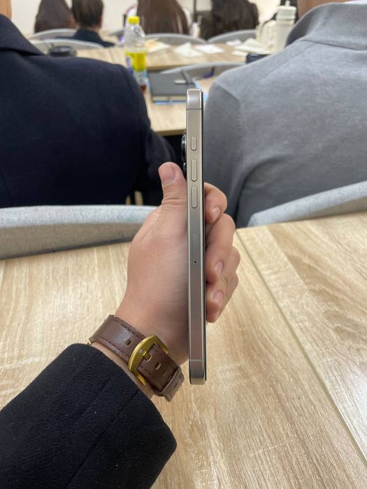 iPhone 16 Pro Max 256Gb