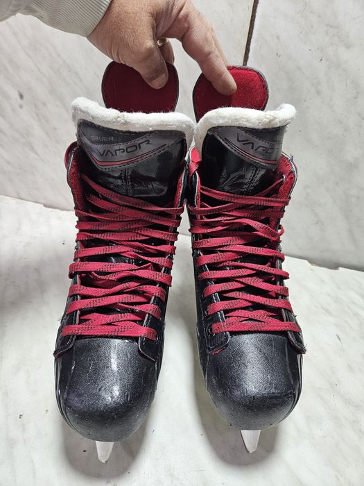 Patine 1040 hochei hockey Bauer Vapor X400  marime  40 ( 25,5 cm)