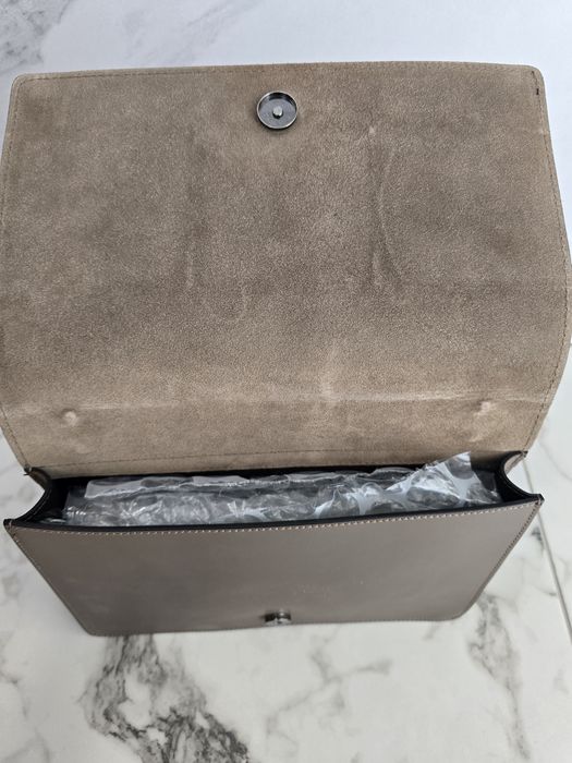 Дамска кожена чанта