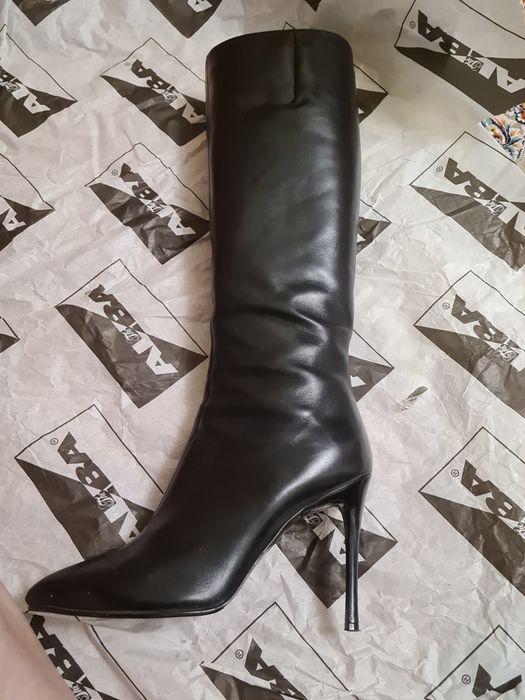 Красивые сапоги, производство Италия