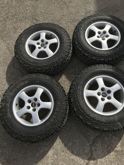 Гуми с джанти алтерен за Jeep Cherokee 5x114.3  16 и гуми 215/85/16