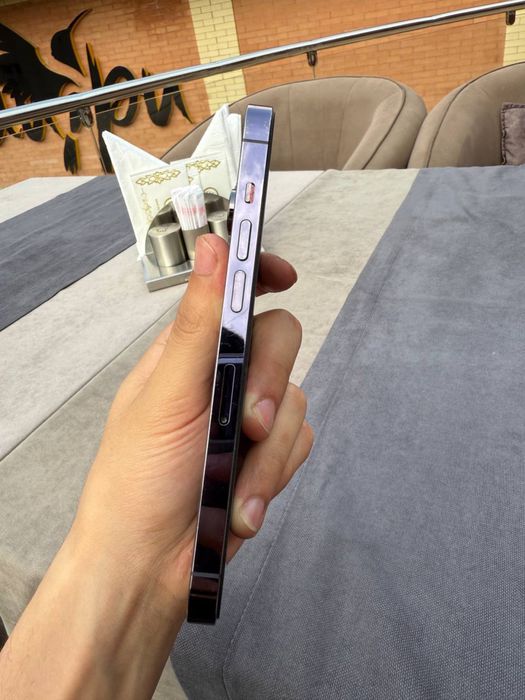 Продается iphone 14 pro в идеале