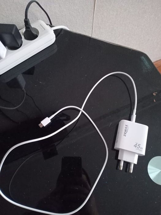 Быстрое зарядное устройство