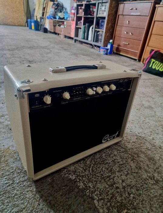 Акустический комбик