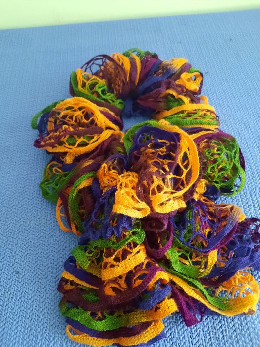 Deosebit fular dantelat multicolor