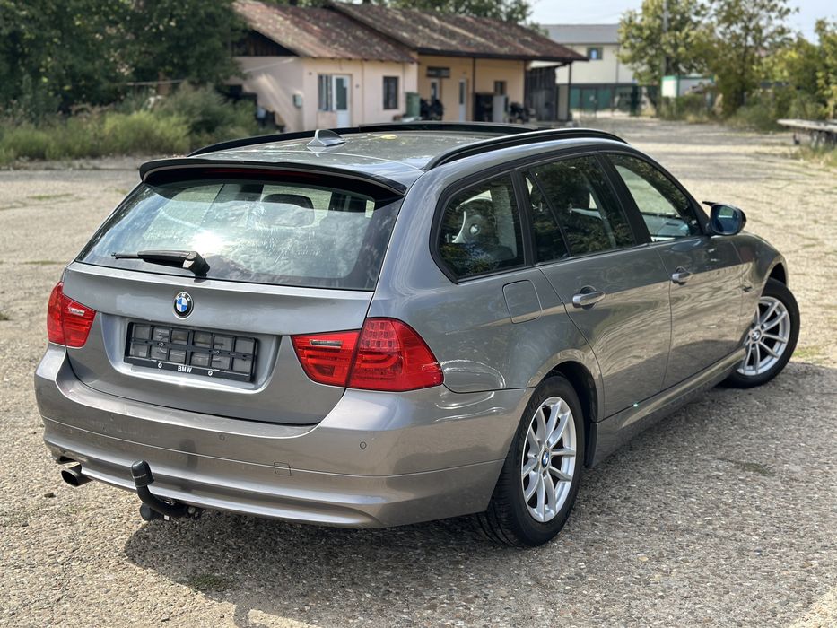 BMW Seria 3 E91 Facelift 2.0 diesel Manuala 2011 EURO 5