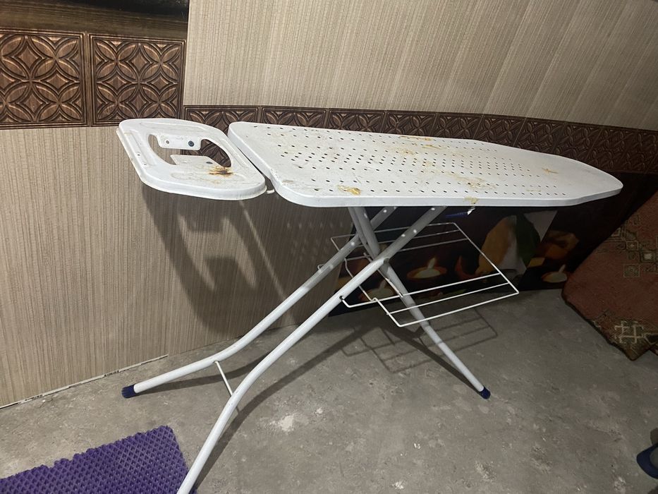 Доска гладильная б/у