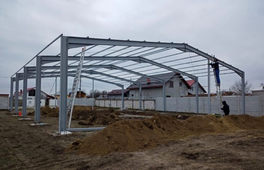 Vând structuri metalice pentru hale. 
ACCEPT. VARIANTE. AUTO. 
- 7X25X