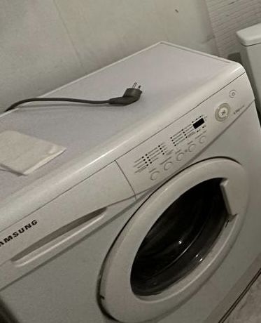 Стиральная машинка автомат
