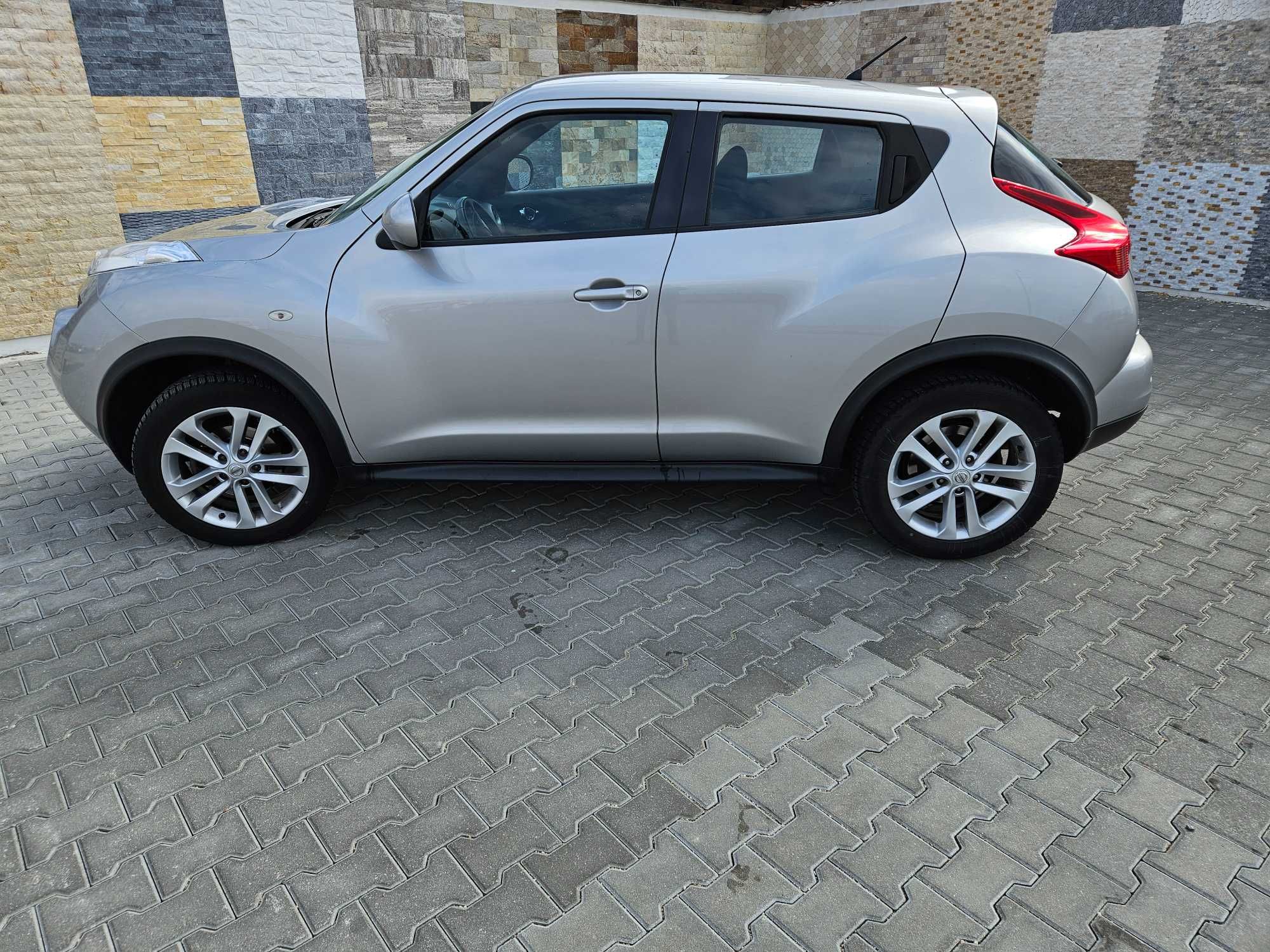 Nissan Juke 1.6L Acenta