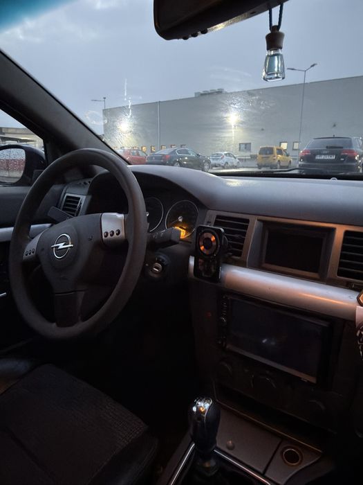 2004 Opel Signum 1.9 CDTI