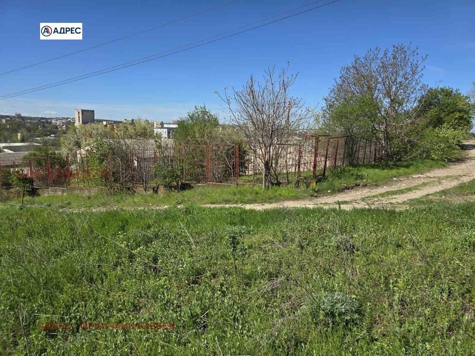Парцел в Плевен-Индустриална зона - Изток площ 5586 цена 207900