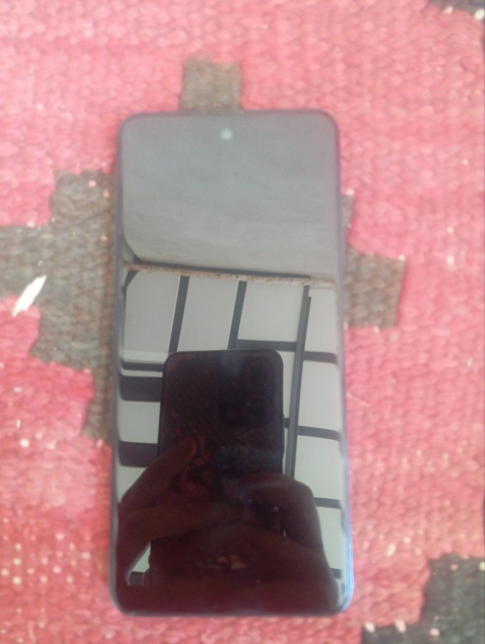 Infinix hot 40i sotiladi