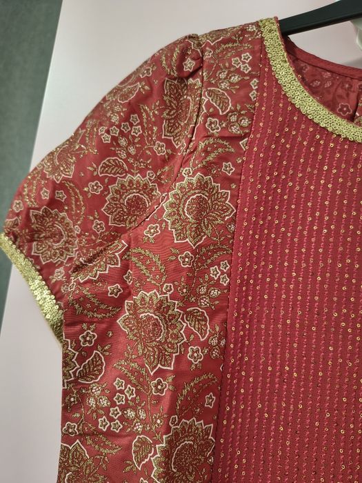 Rochita Saree traditional indiena pentru copii